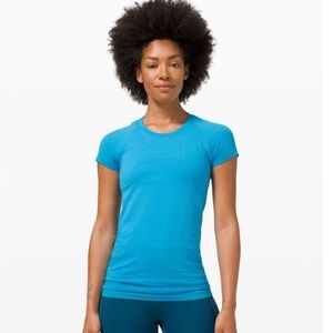 Lululemon Swiftly Tech Short Sleeve 2.0 - Turquoise Tide Size 4